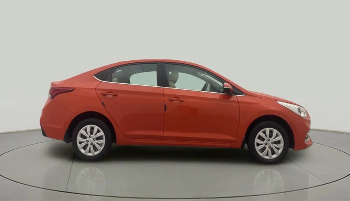 2018 Hyundai Verna 1.4 EX PETROL, Petrol, Manual, 42,758 km, Right Side View