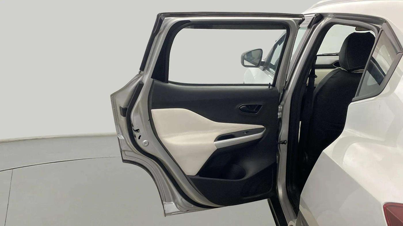 2022 Nissan MAGNITE XE, Petrol, Manual, 27,570 km, LHS Front Door