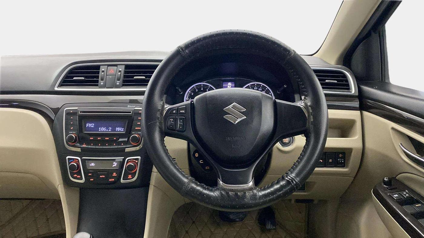 2018 Maruti Ciaz ZETA 1.4  AT PETROL, Petrol, Automatic, 31,016 km, Steering Wheel Close Up