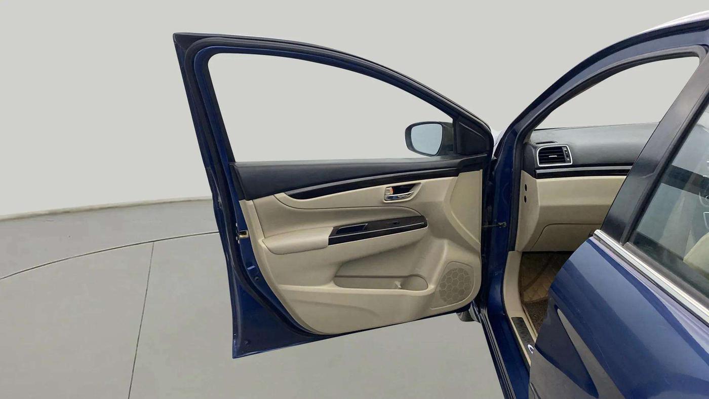 2018 Maruti Ciaz ZETA 1.4  AT PETROL, Petrol, Automatic, 31,016 km, LHS Front Door