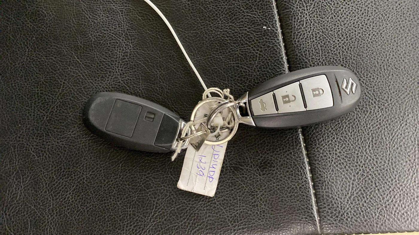 2018 Maruti Ciaz ZETA 1.4  AT PETROL, Petrol, Automatic, 31,016 km, Key Close Up