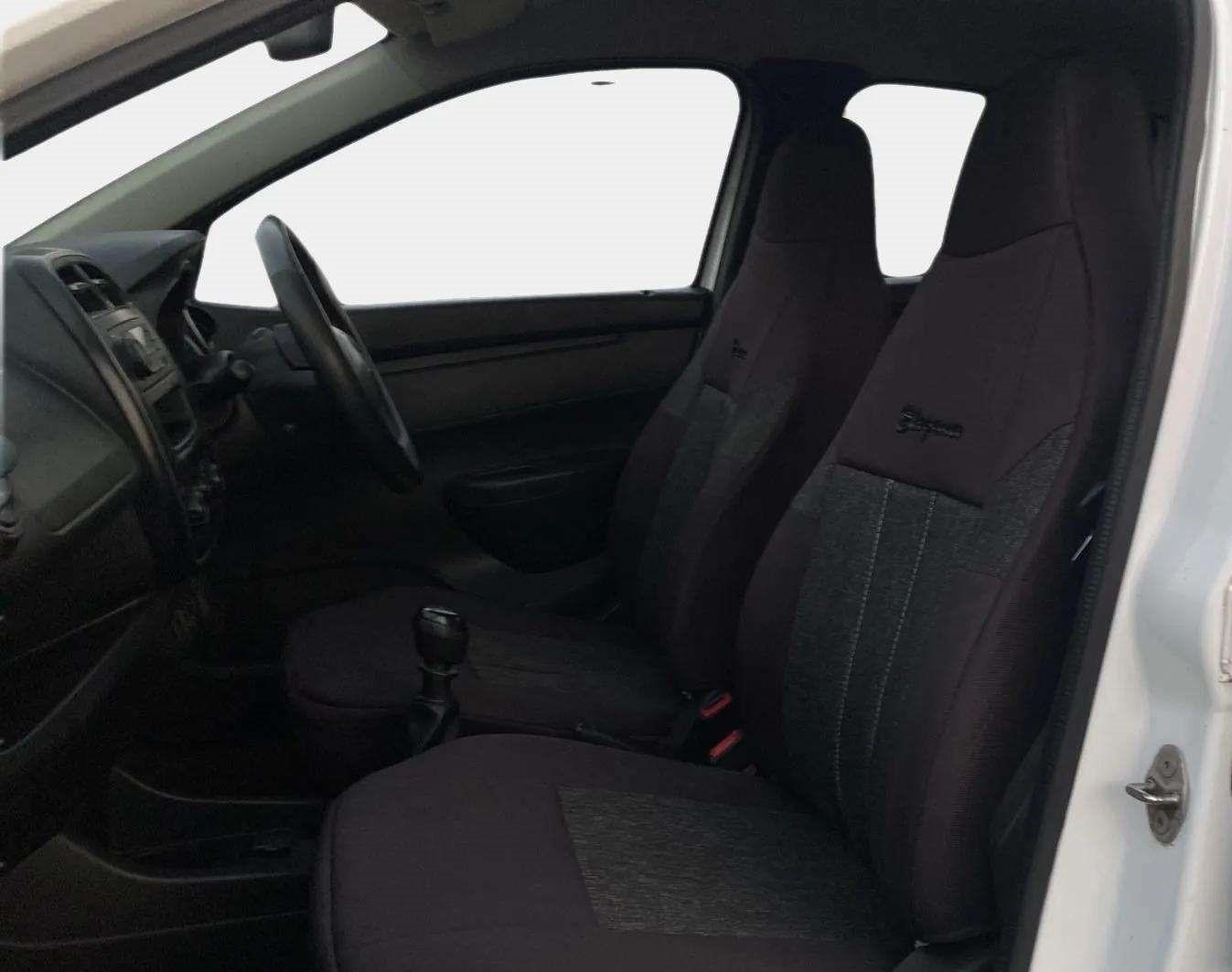 2019 Renault Kwid RXL 1.0, Petrol, Manual, 63,387 km, Right Side Front Door Cabin