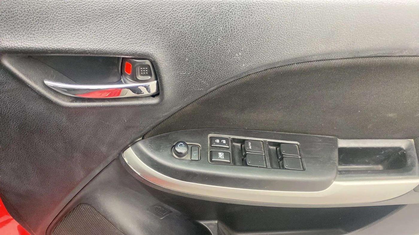 2017 Maruti Baleno ALPHA CVT PETROL 1.2, Petrol, Automatic, 54,352 km, Driver Side Door Panels Control