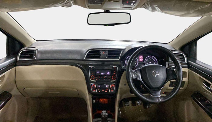 2015 Maruti Ciaz ZXI, Petrol, Manual, 38,478 km, Dashboard