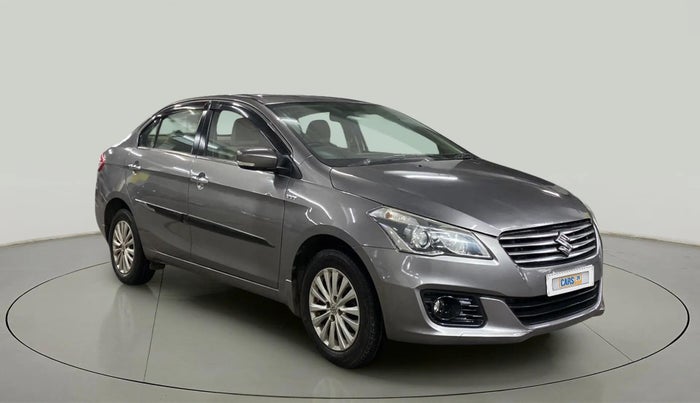 2015 Maruti Ciaz ZXI, Petrol, Manual, 38,478 km, Right Front Diagonal