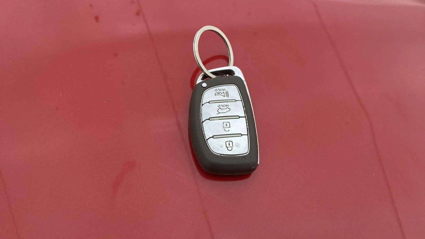 2021 Hyundai NEW I20 ASTA 1.0 GDI TURBO DCT, Petrol, Automatic, 21,181 km, Key Close Up