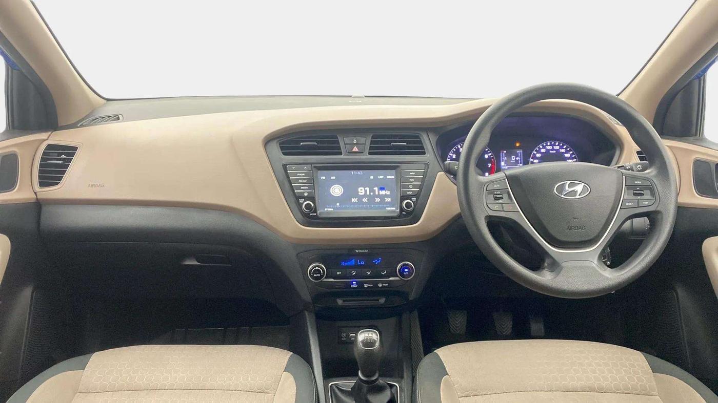 2017 Hyundai Elite i20 ASTA 1.2, Petrol, Manual, 24,044 km, Dashboard