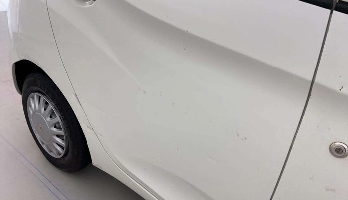 2014 Hyundai Eon ERA +, Petrol, Manual, 50,134 km, Right rear door - Slightly dented