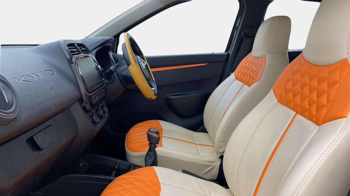 2021 Renault Kwid CLIMBER 1.0 (O), Petrol, Manual, 32,857 km, Right Side Front Door Cabin