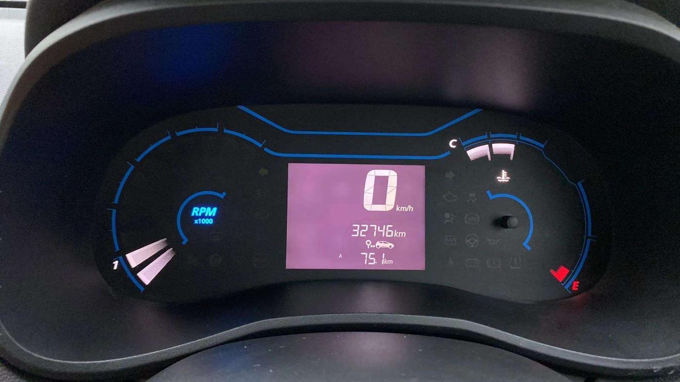2021 Renault Kwid CLIMBER 1.0 (O), Petrol, Manual, 32,857 km, Odometer Image