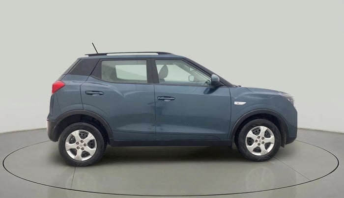 2021 Mahindra XUV300 W6 1.2 PETROL, Petrol, Manual, 15,876 km, Right Side