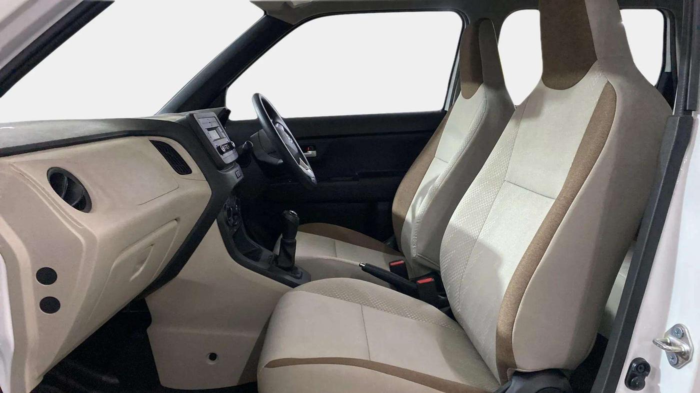 2021 Maruti New Wagon-R VXI 1.0, Petrol, Manual, 1,265 km, Right Side Front Door Cabin