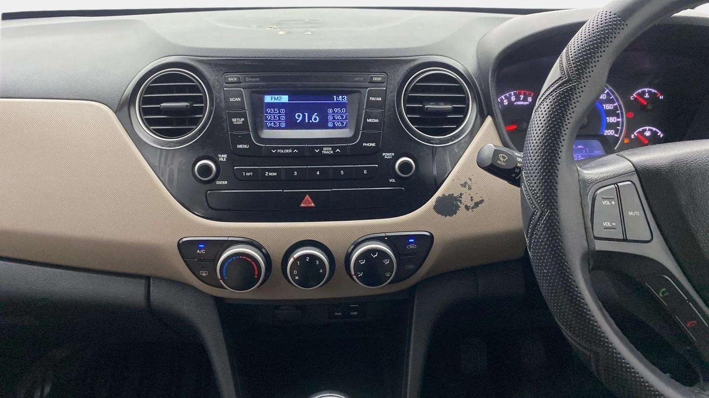 2016 Hyundai Grand i10 SPORTZ 1.2 KAPPA VTVT, Petrol, Manual, 80,054 km, Air Conditioner