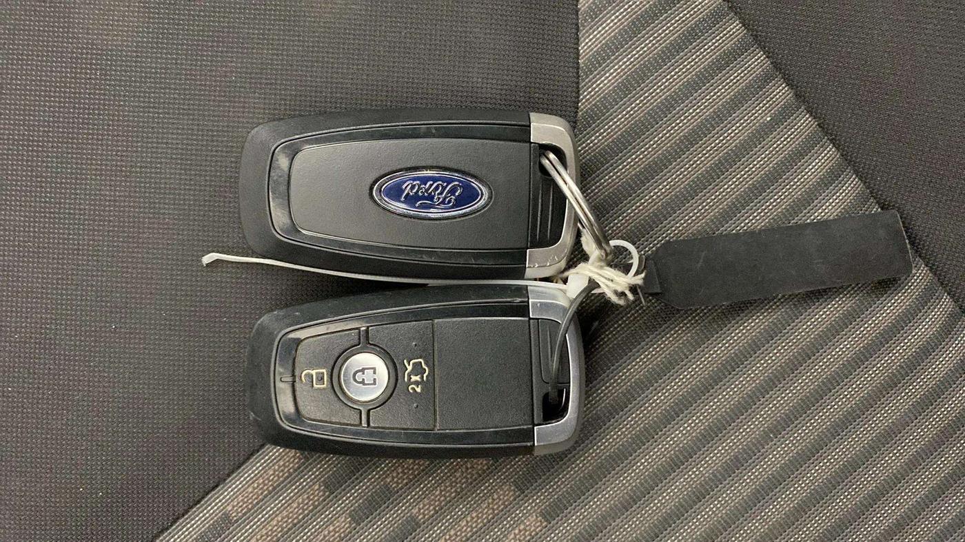 2018 Ford FREESTYLE TITANIUM PLUS 1.2 PETROL, Petrol, Manual, 87,328 km, Key Close Up