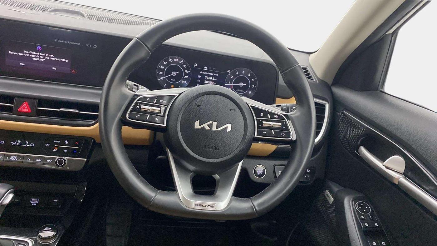 2023 KIA SELTOS  HTX PLUS 1.5 TURBO PETROL DCT, Petrol, Automatic, 17,806 km, Steering Wheel Close Up