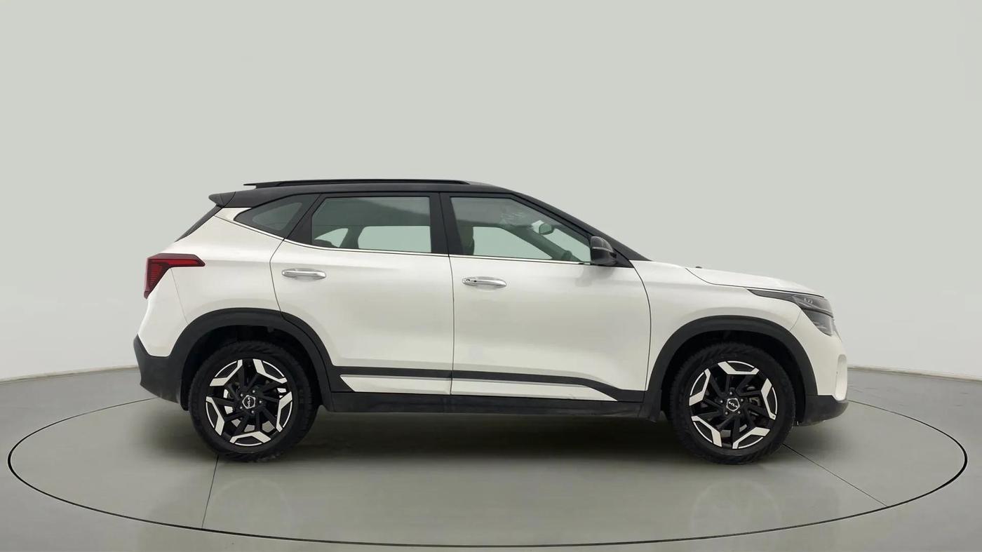 2023 KIA SELTOS  HTX PLUS 1.5 TURBO PETROL DCT, Petrol, Automatic, 17,806 km, Right Side View