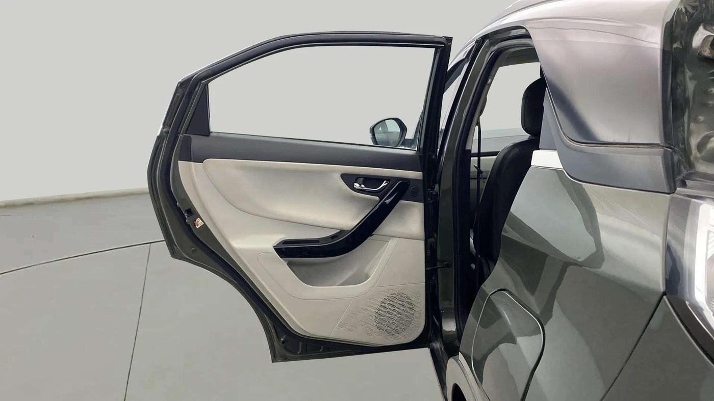 2021 Tata NEXON XZ PLUS PETROL, Petrol, Manual, 29,341 km, LHS Rear Door