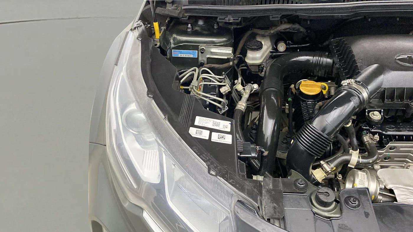 2021 Tata NEXON XZ PLUS PETROL, Petrol, Manual, 29,341 km, Engine View - Right