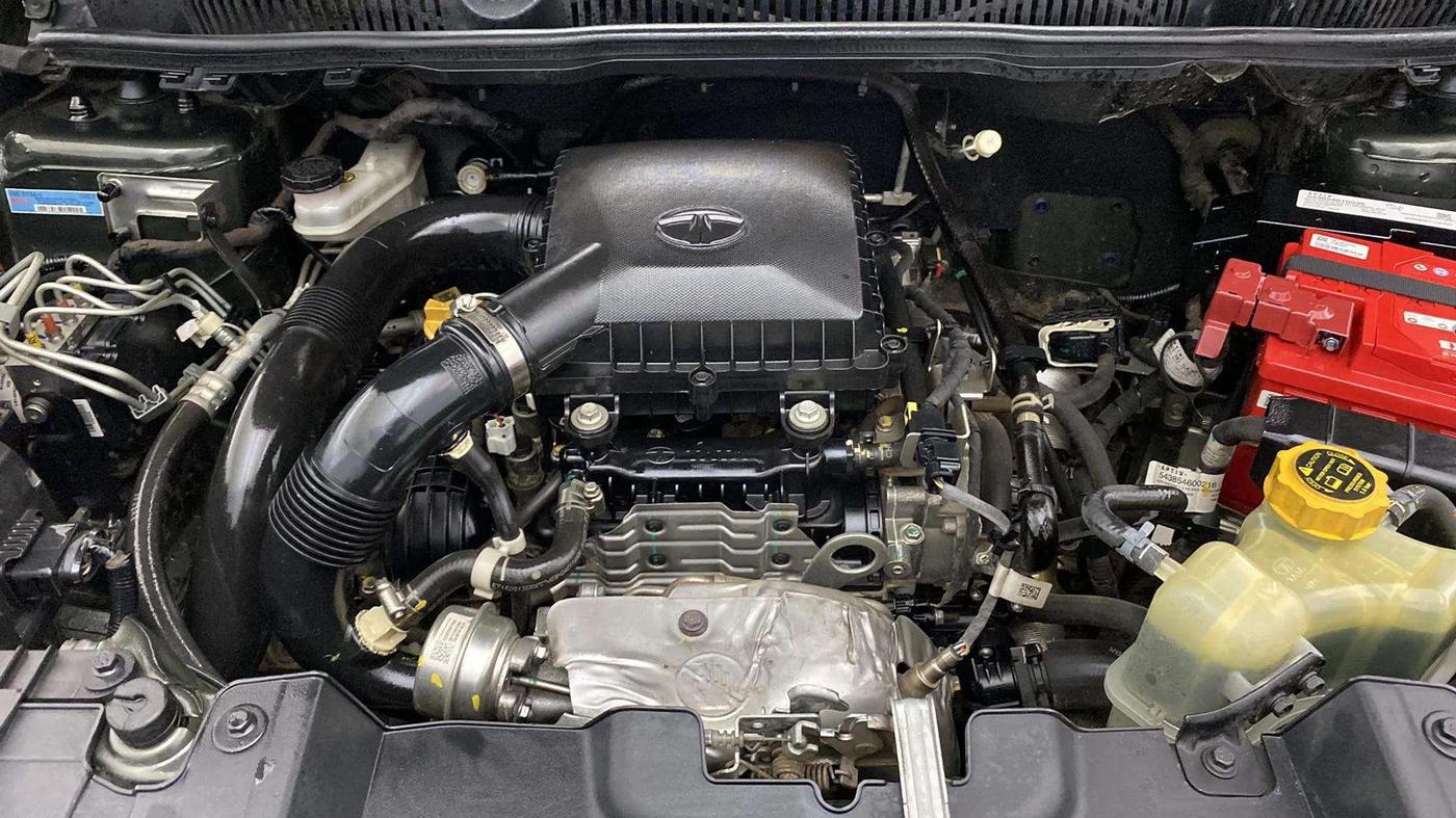 2021 Tata NEXON XZ PLUS PETROL, Petrol, Manual, 29,341 km, Engine View