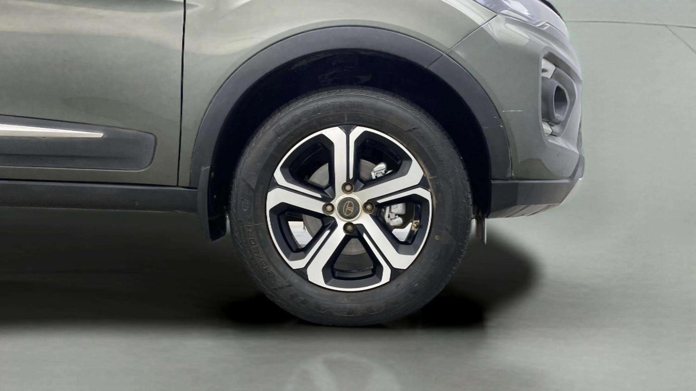 2021 Tata NEXON XZ PLUS PETROL, Petrol, Manual, 29,341 km, Right Front Wheel
