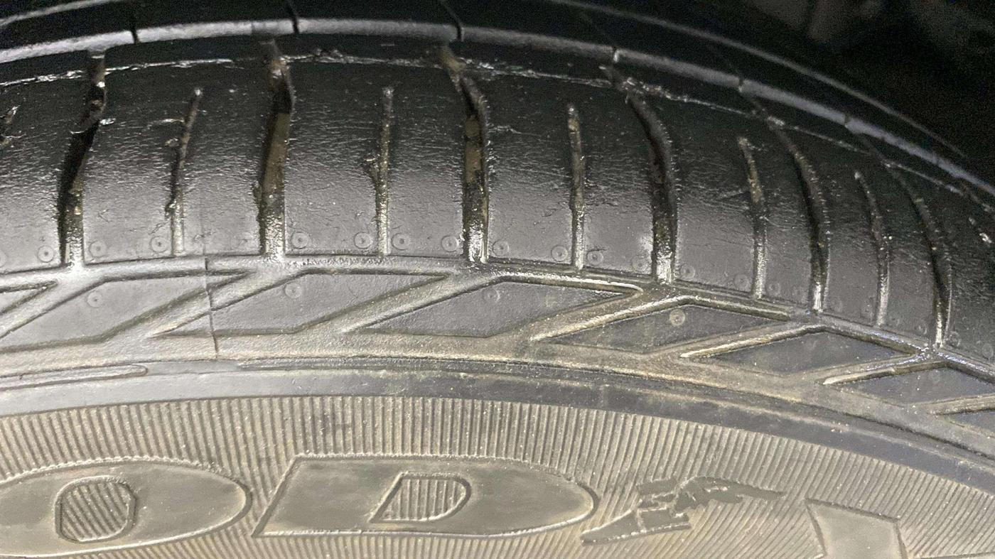 2021 Tata NEXON XZ PLUS PETROL, Petrol, Manual, 29,341 km, Left Rear Tyre Tread