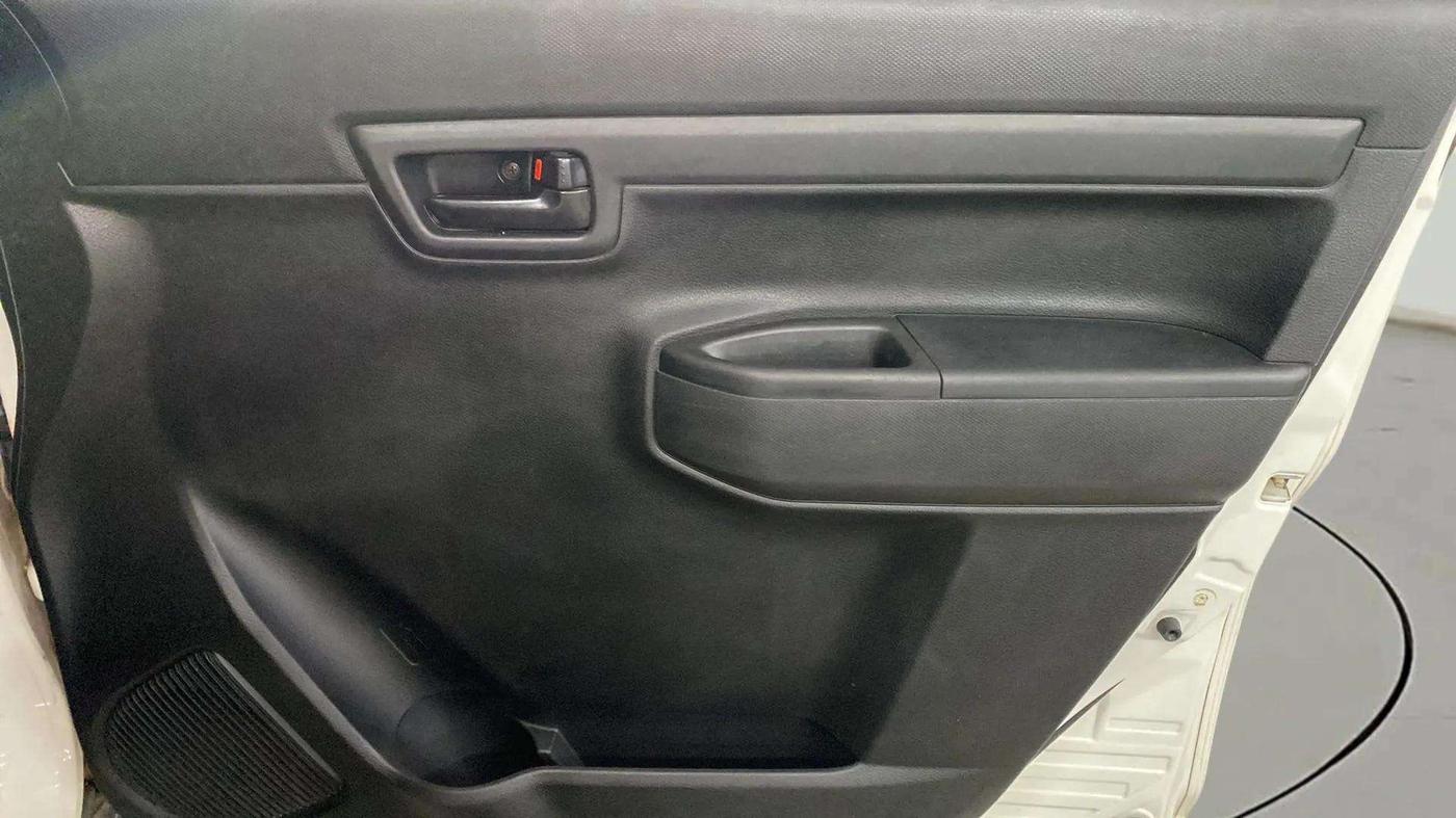 2020 Maruti S PRESSO VXI AMT, Petrol, Automatic, 15,653 km, Driver Side Door Panels Control