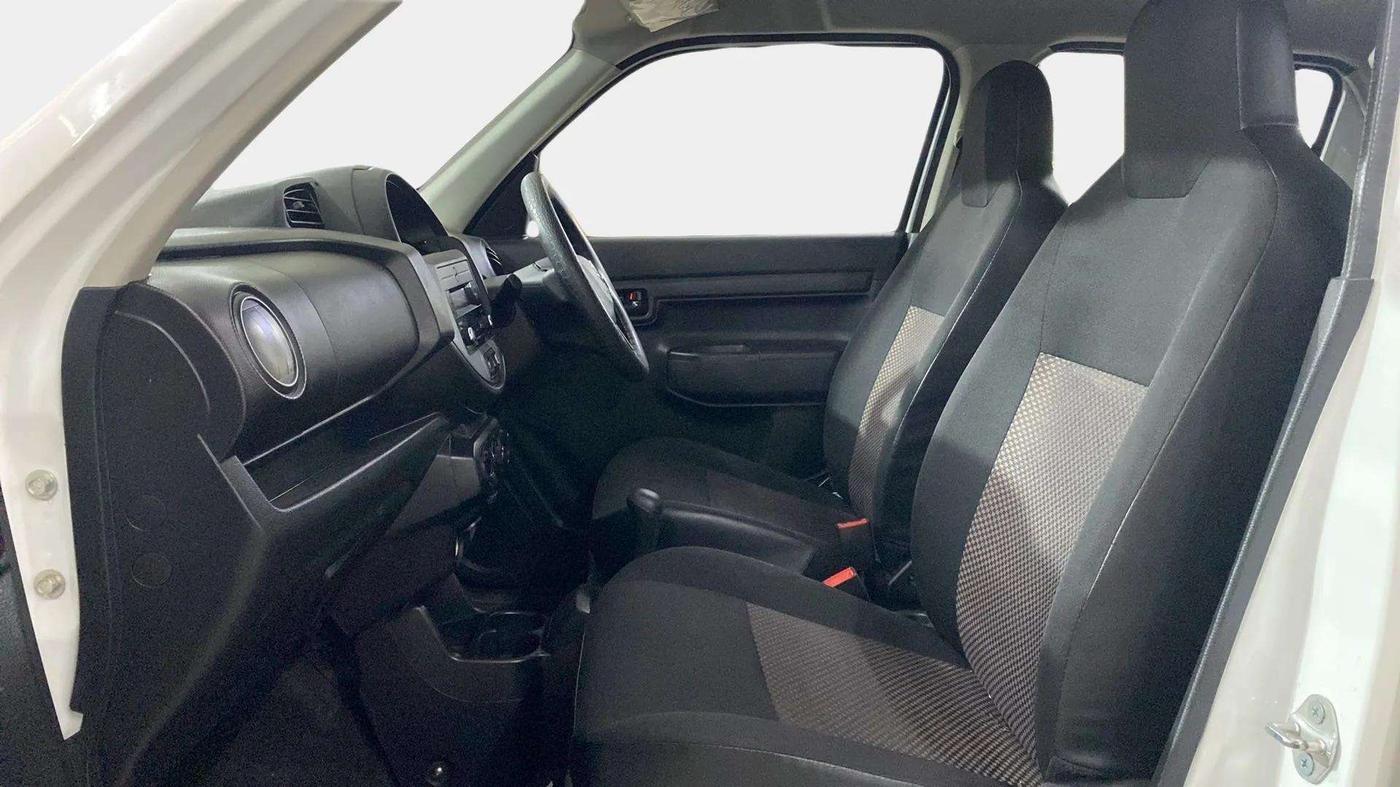 2020 Maruti S PRESSO VXI AMT, Petrol, Automatic, 15,653 km, Right Side Front Door Cabin