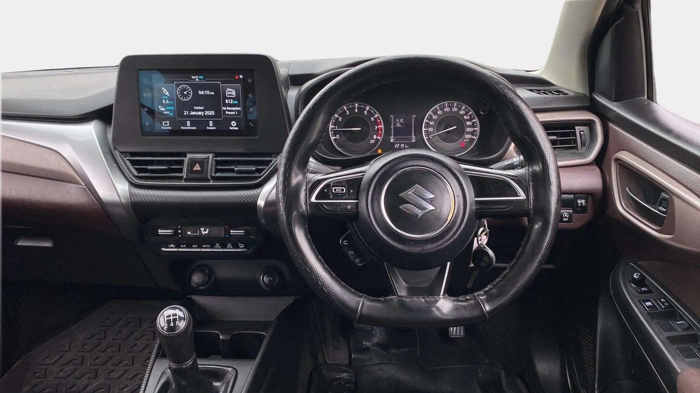2023 Maruti FRONX DELTA PLUS 1.2MT, Petrol, Manual, 22,294 km, Steering Wheel Close Up