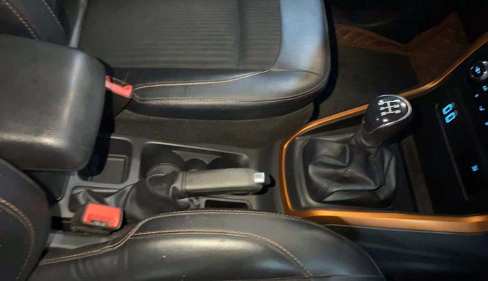 2020 Ford Ecosport TITANIUM 1.5 SPORTS(SUNROOF) PETROL, Petrol, Manual, 41,480 km, Gear Lever