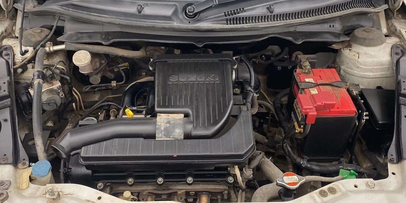 2017 Maruti Swift VXI O, Petrol, Manual, 38,833 km, Open Bonet