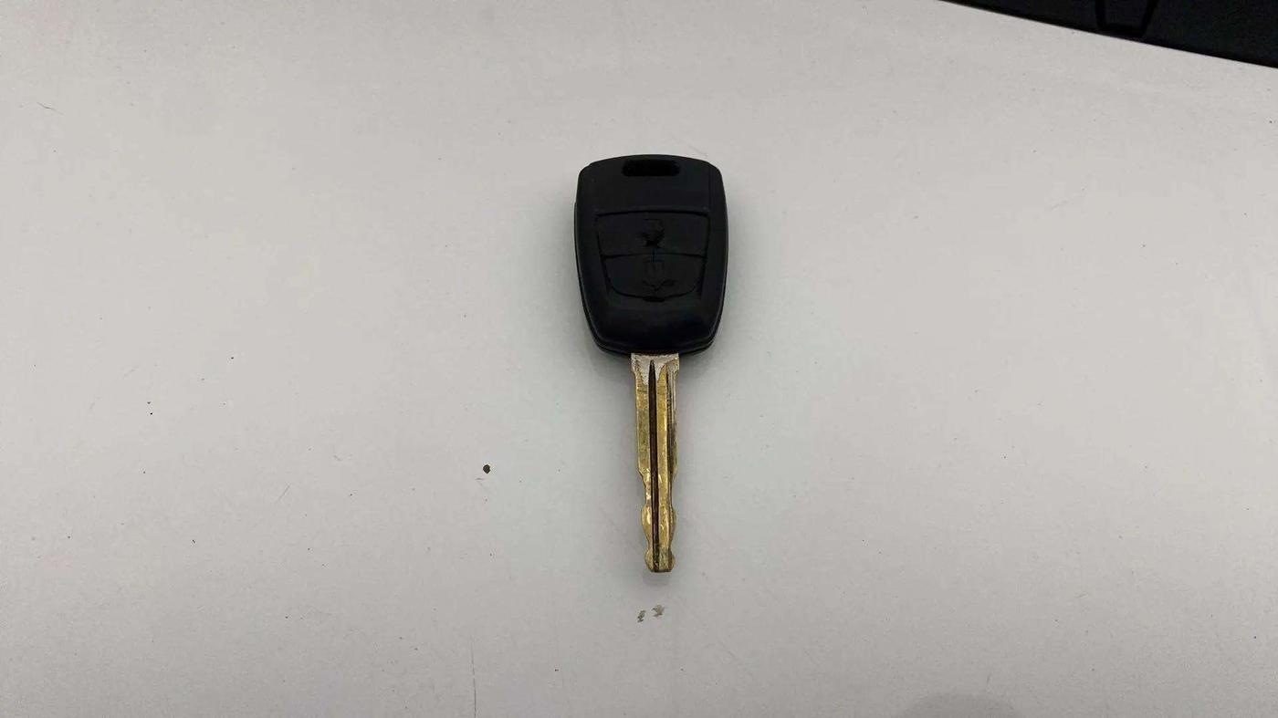 2019 Hyundai Grand i10 MAGNA 1.2 KAPPA VTVT, CNG, Manual, 93,492 km, Key Close Up
