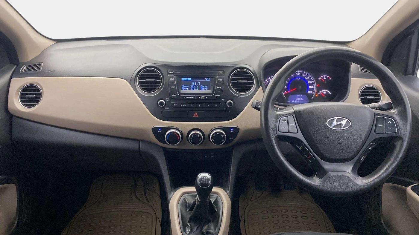 2019 Hyundai Grand i10 MAGNA 1.2 KAPPA VTVT, CNG, Manual, 93,492 km, Dashboard