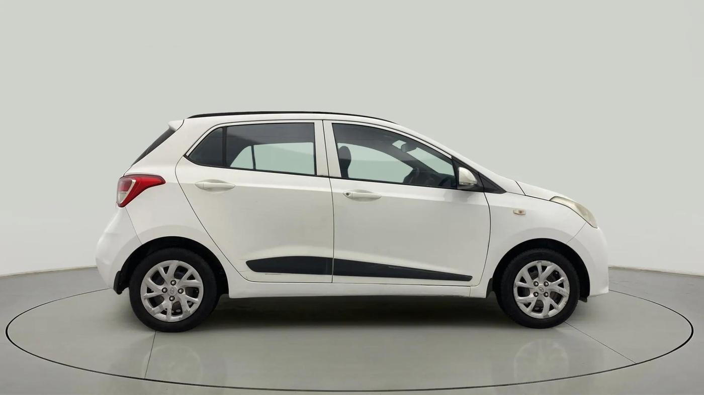 2019 Hyundai Grand i10 MAGNA 1.2 KAPPA VTVT, CNG, Manual, 93,492 km, Right Side View