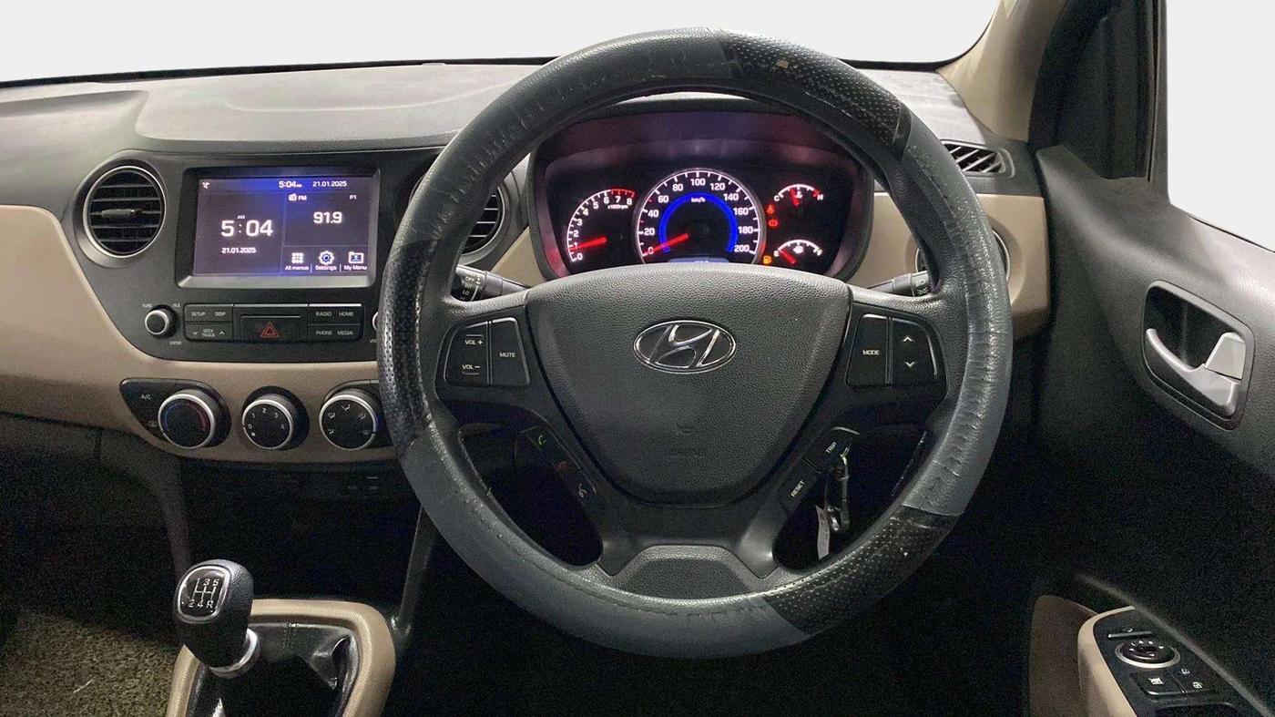 2018 Hyundai Grand i10 SPORTZ 1.2 KAPPA VTVT, Petrol, Manual, 45,269 km, Steering Wheel Close Up