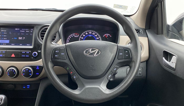 2017 Hyundai Grand i10 Sportz(O) 1.2 MT, Petrol, Manual, 33,332 km, Steering Wheel Close Up