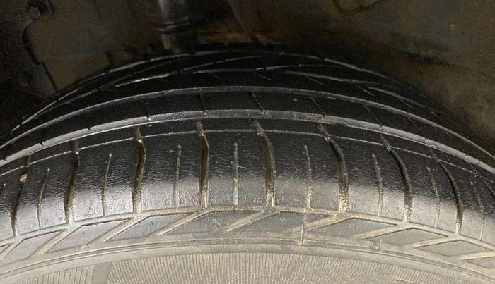 2019 Tata NEXON XZA PLUS PETROL, Petrol, Automatic, 41,917 km, Left Front Tyre Tread