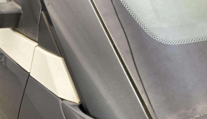 2019 Tata NEXON XZA PLUS PETROL, Petrol, Automatic, 41,917 km, Right A pillar - Paint is slightly faded