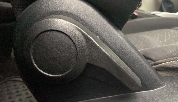 2021 Tata ALTROZ XZ I-TURBO PETROL, Petrol, Manual, 48,090 km, Driver Side Adjustment Panel