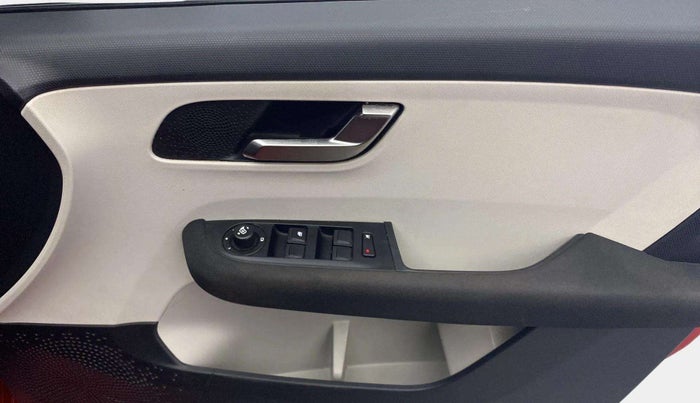 2021 Tata ALTROZ XZ I-TURBO PETROL, Petrol, Manual, 48,090 km, Driver Side Door Panels Control