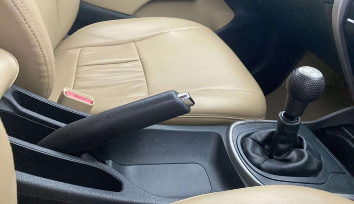 2018 Honda City 1.5L I-VTEC V MT, Petrol, Manual, 61,470 km, Gear Lever