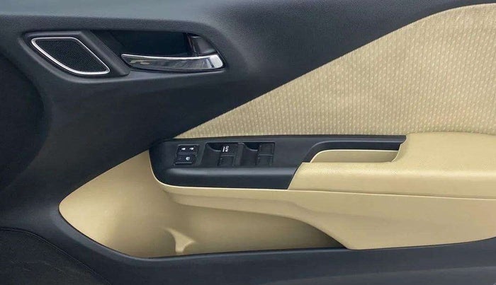 2018 Honda City 1.5L I-VTEC V MT, Petrol, Manual, 61,470 km, Driver Side Door Panels Control