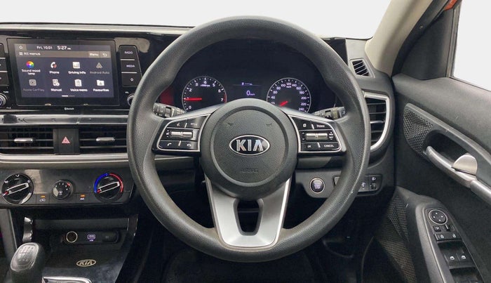 2019 KIA SELTOS HTK PLUS 1.5, Petrol, Manual, 68,652 km, Steering wheel - Sound system control not functional