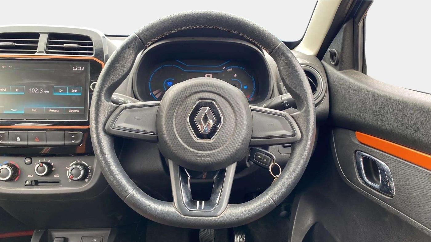 2021 Renault Kwid CLIMBER 1.0 AMT (O), Petrol, Automatic, 42,818 km, Steering Wheel Close Up