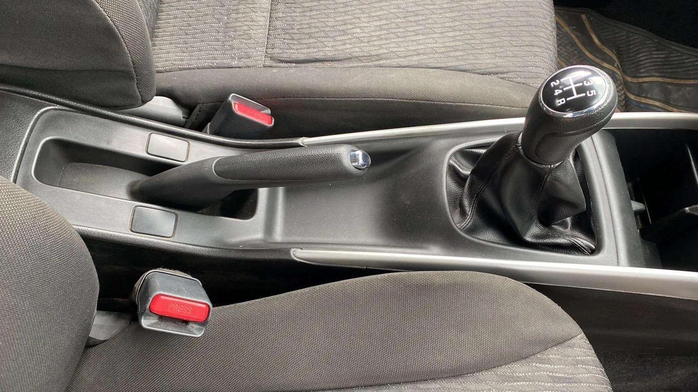 2016 Maruti Baleno DELTA PETROL 1.2, Petrol, Manual, 34,289 km, Gear Lever