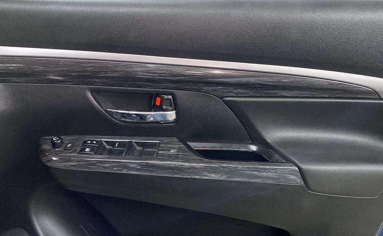 2019 Maruti XL6 ALPHA AT, Petrol, Automatic, 91,433 km, Driver Side Door Panels Control