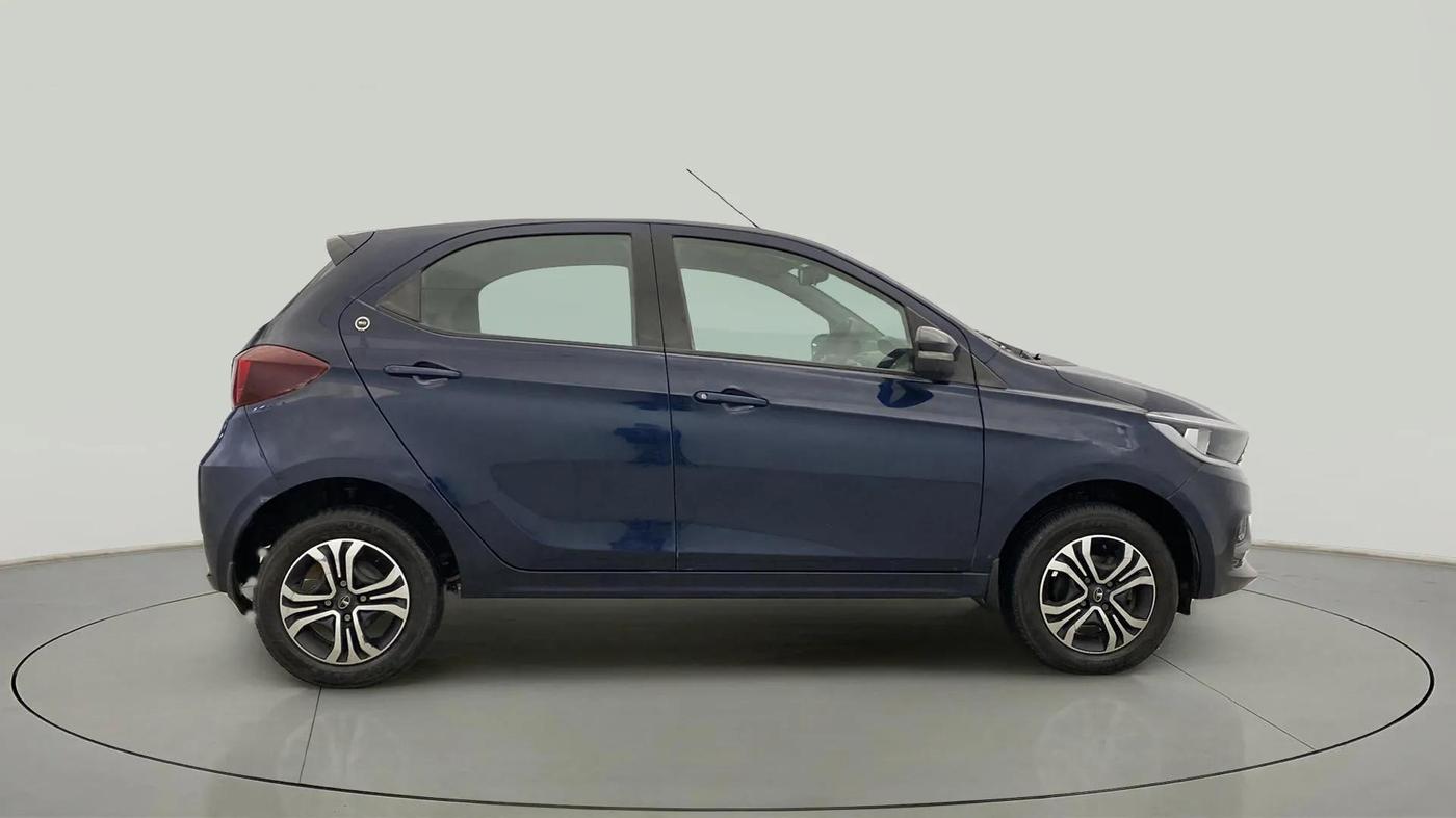 2023 Tata Tiago XT CNG, CNG, Manual, 20,370 km, Right Side View