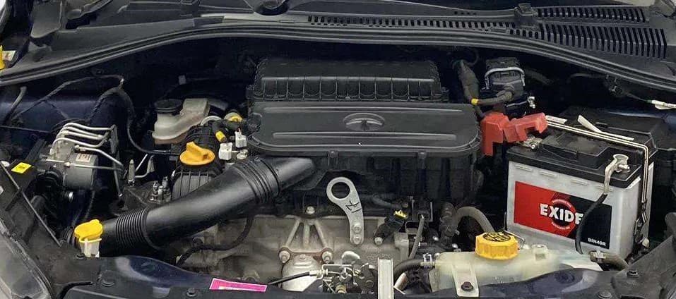 2023 Tata Tiago XT CNG, CNG, Manual, 20,370 km, Engine View