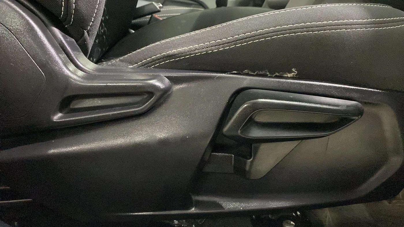 2023 Tata Tiago XT PETROL, Petrol, Manual, 20,449 km, Driver Side Adjustment Panel