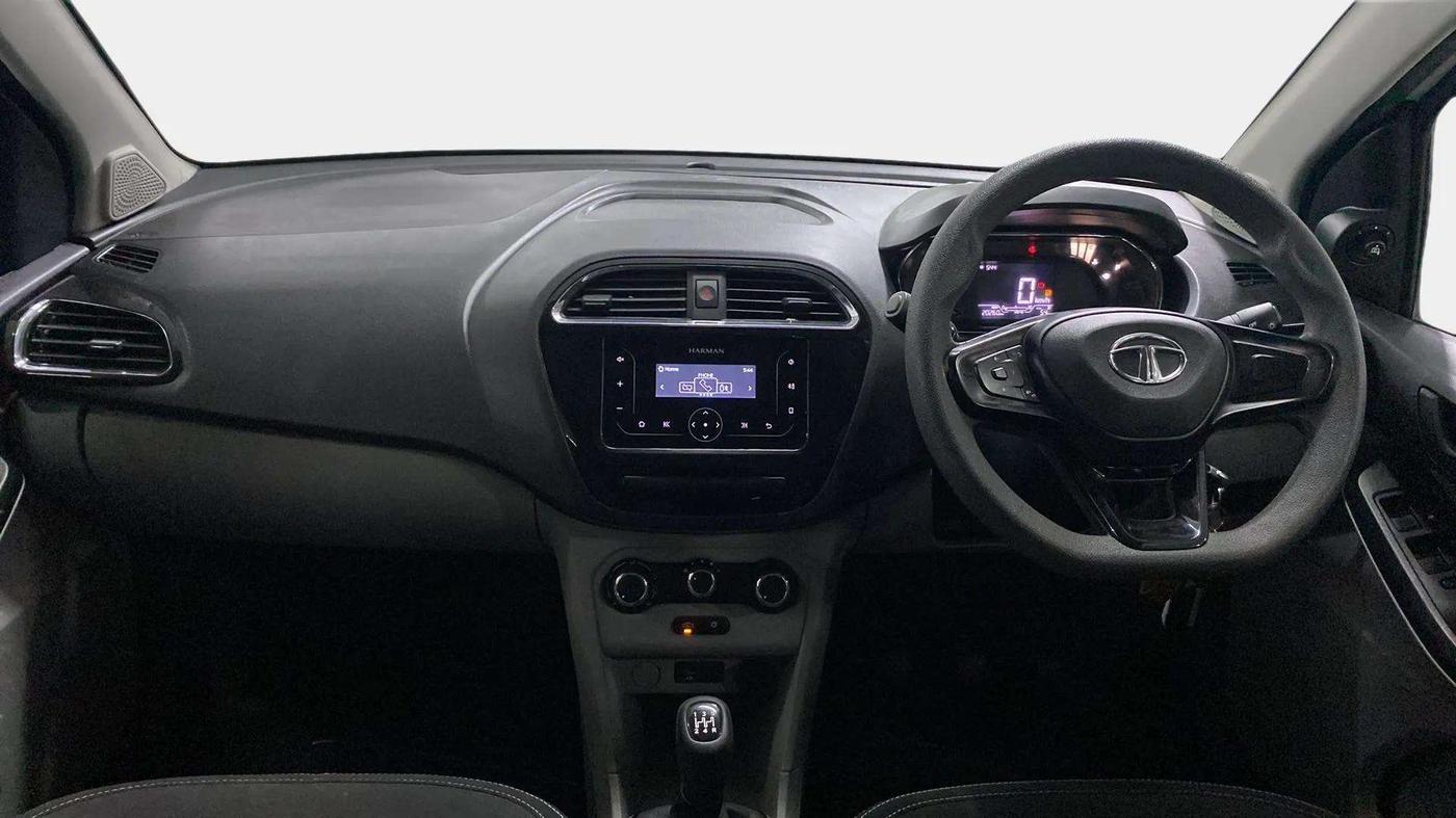 2023 Tata Tiago XT PETROL, Petrol, Manual, 20,449 km, Dashboard