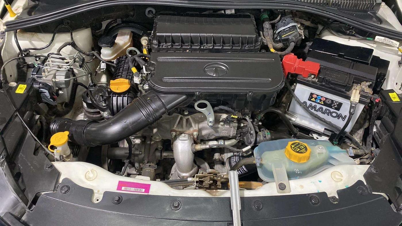 2023 Tata Tiago XT PETROL, Petrol, Manual, 20,449 km, Open Bonet